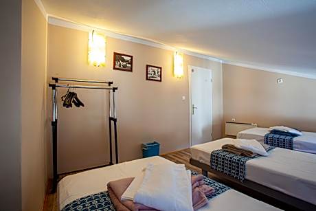 Triple Room with Shared Bathroom