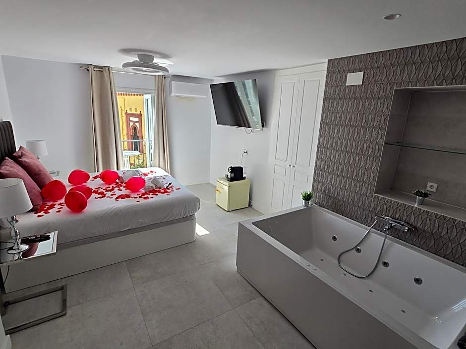 CASA BANDERAS SPA & Gestión CAMINITO DEL REY