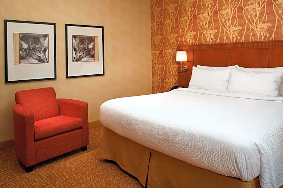 Courtyard By Marriott Chicago Waukegan/Gurnee