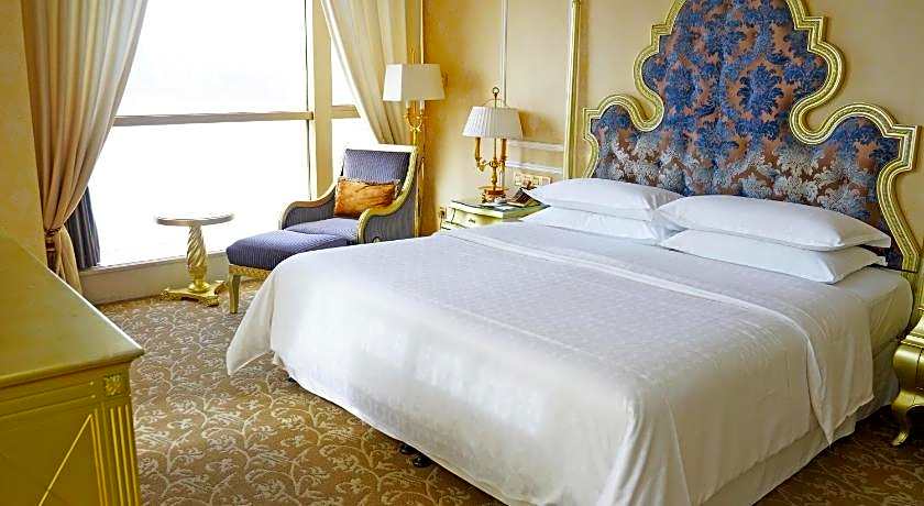 Sheraton Chongqing Hotel