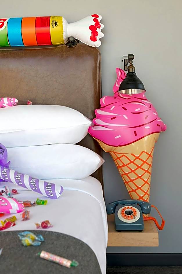 Moxy Boston Downtown