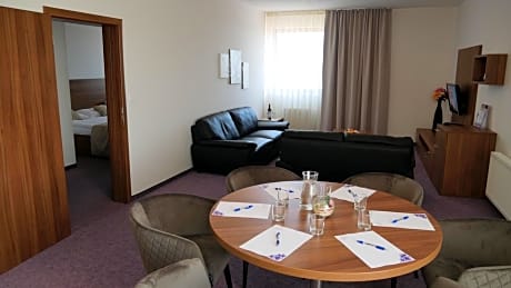 Suite with Free Mini-bar