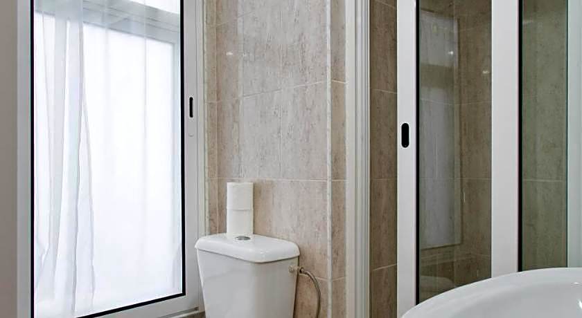 Bragança Oporto Hotel