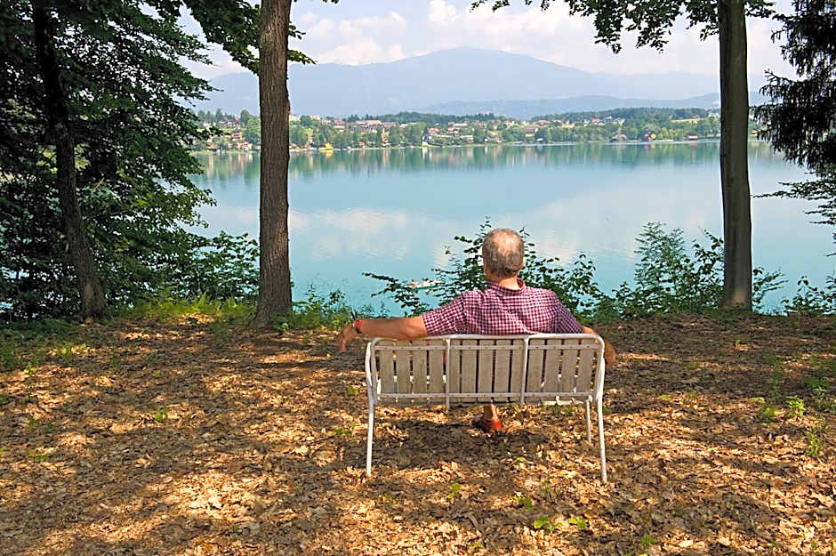 Inselhotel Faakersee