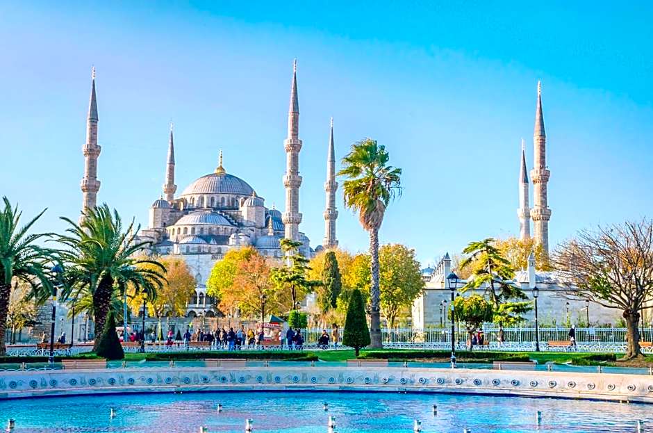 HagiaSophia Donat Suites