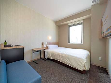 Single Room - Non-Smoking