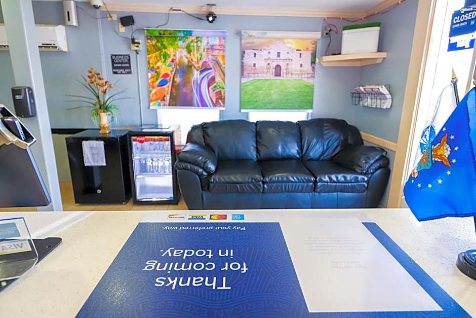 Rodeway Inn San Antonio Lackland AFB - SeaWorld