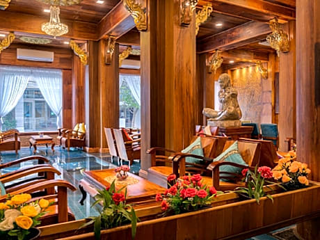 Ta Prohm Hotel & Spa