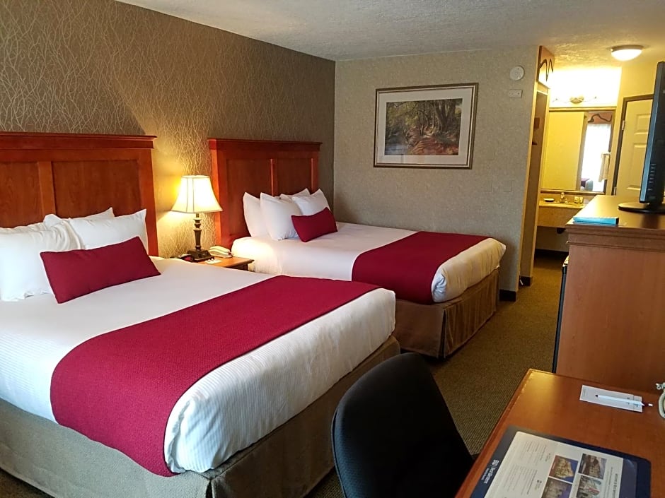 Best Western Plus Rivershore Hotel