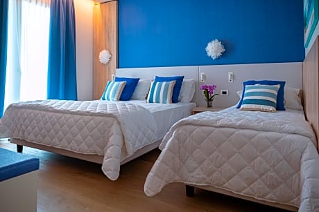 Standard Triple Room with Side Sea View