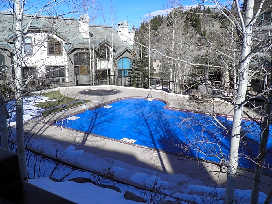 Highlands Townhome by Vail Realty
