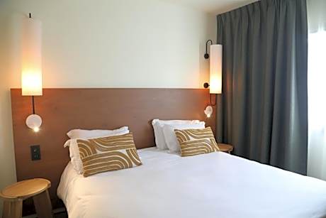 Double Room Garrigue side