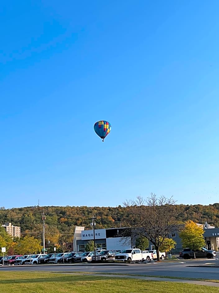 Super 8 by Wyndham Ithaca