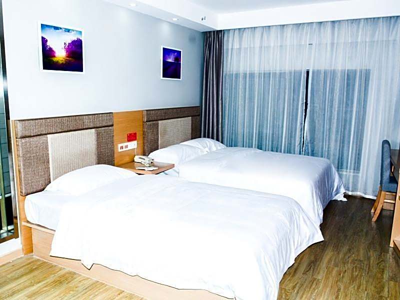 Shell Xuzhou Yunlong Area Green Business City Hote