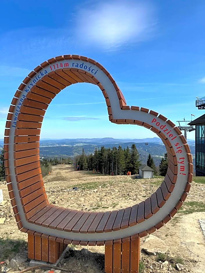 Krynicka Koliba na Jaworzynie Krynickiej