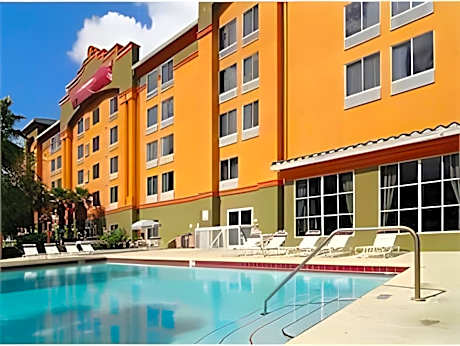 Galleria Palms Orlando - Free Theme Park Shuttles