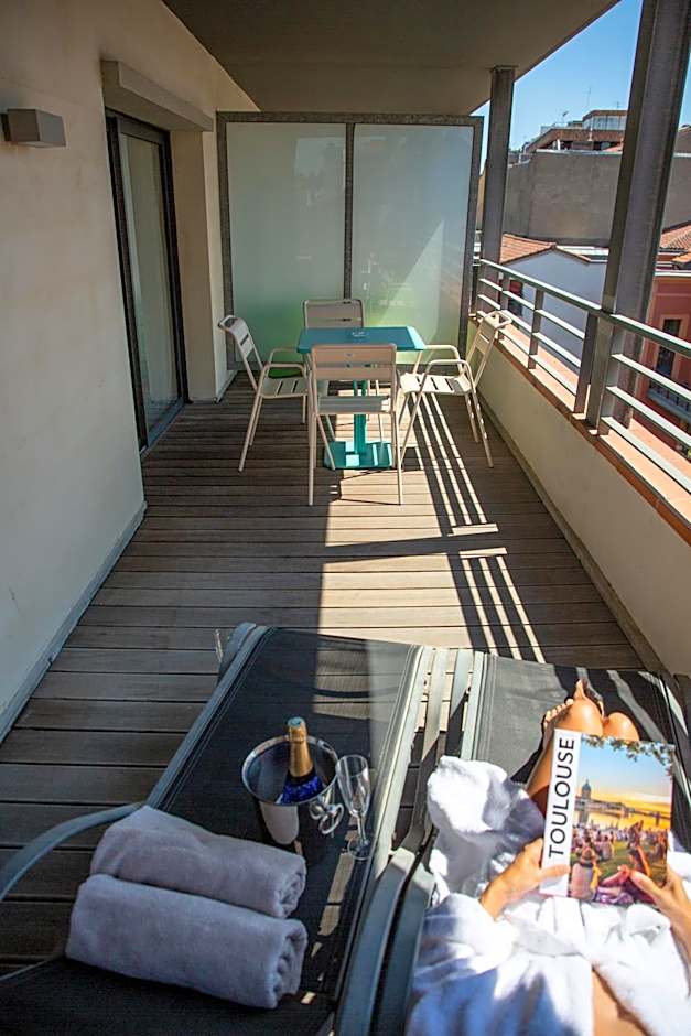 Appart Hotel Clement Ader