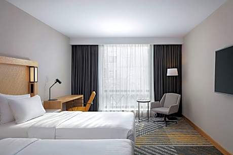 Deluxe Twin Room with Two Twin Beds