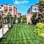 Madama Garden Retreat