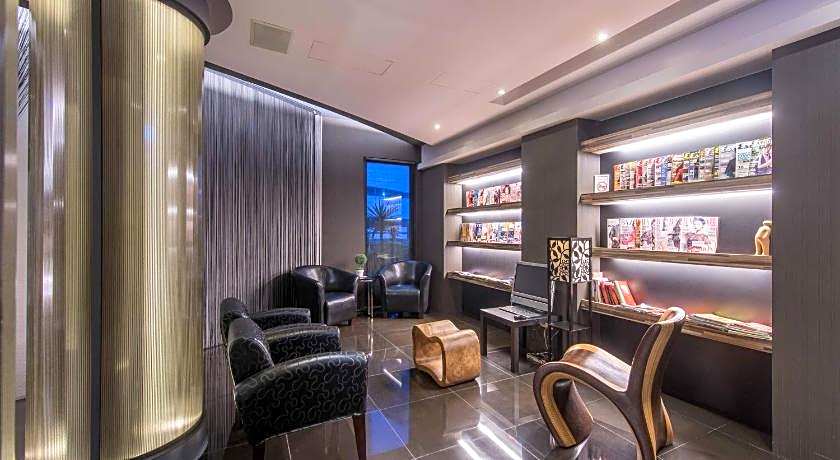 Forward Hotel Nangang