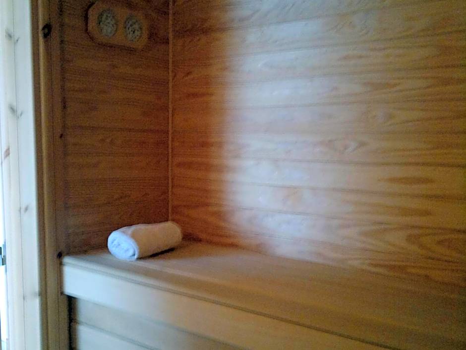 Athineon Hotel
