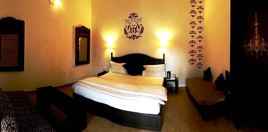 La Casa Hotel
