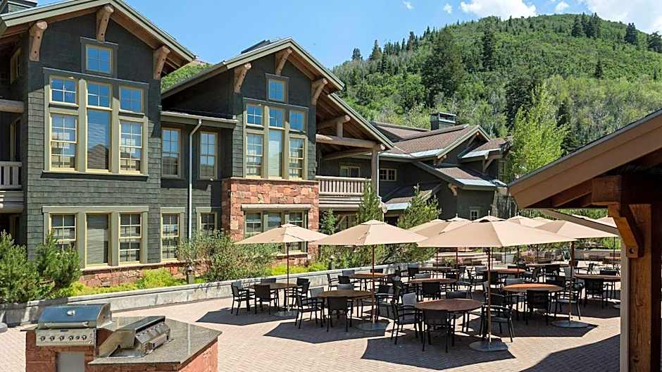 Silver Baron Lodge