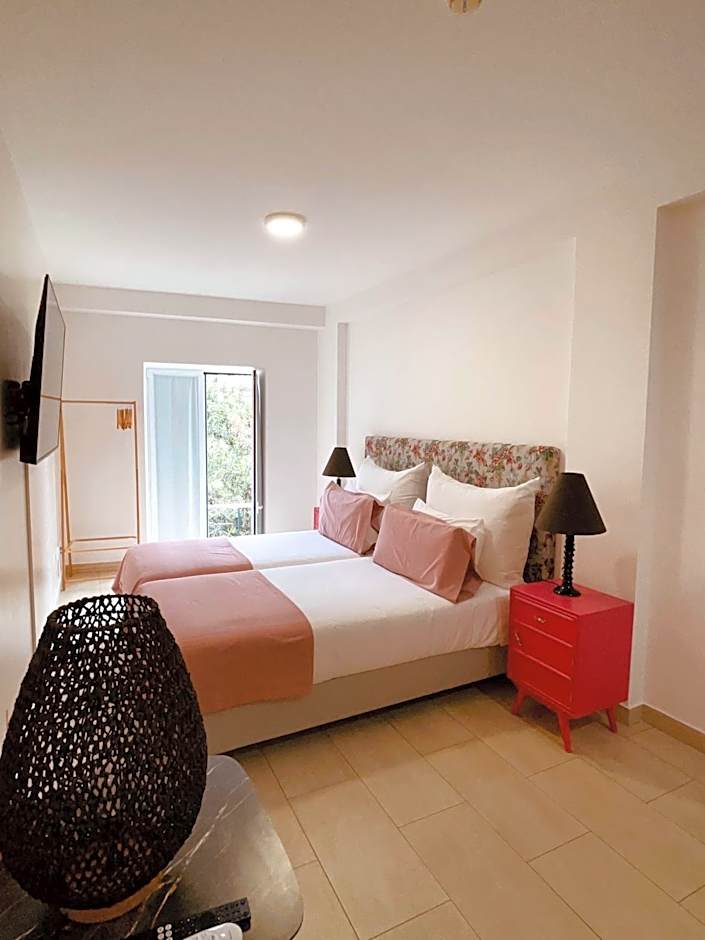Esmeralda Holidays Apartments