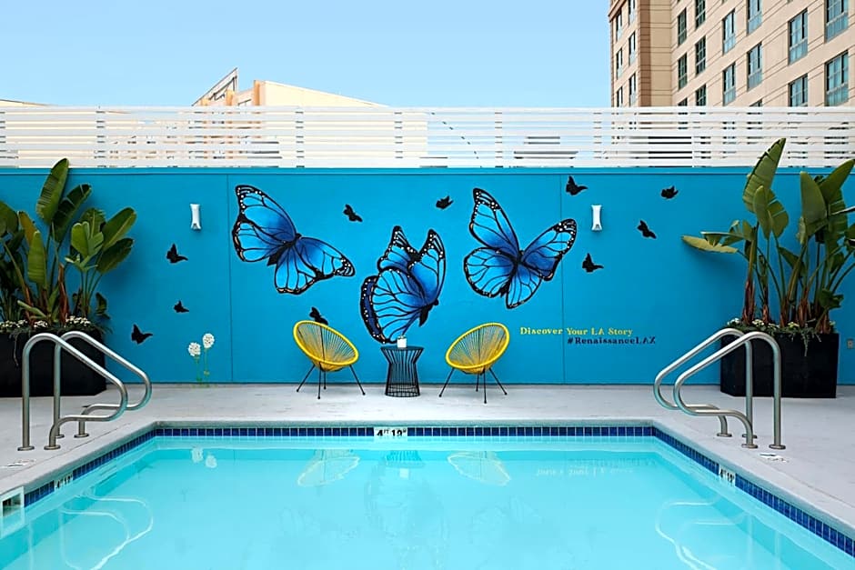 Renaissance Los Angeles Airport Hotel
