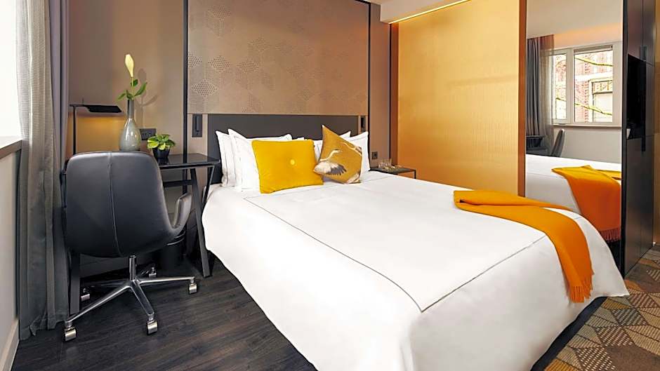 Photo 1 of 4 of Superior 1 Queen Bed