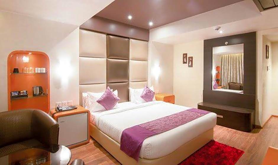 Goroomgo Effective Bollywood Hotels Bhubaneswar