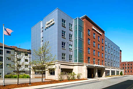 Hampton Inn By Hilton & Suites-Worcester,MA