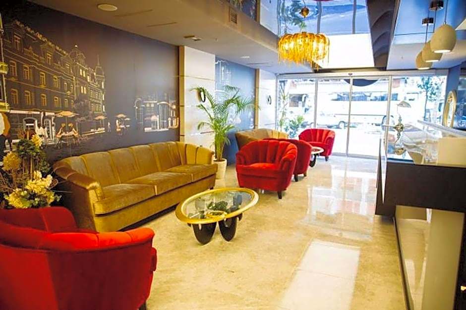 Pasaport Pier Hotel