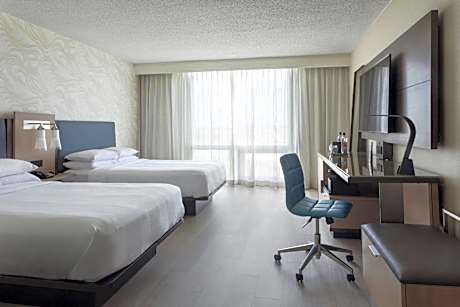 Queen Room - Accessible