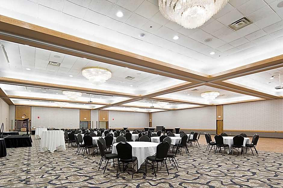 Ramkota Hotel - Pierre
