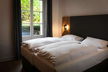 Single Room with Terrace