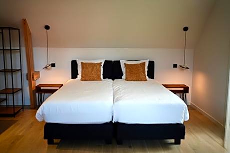 Standard Twin Room with Sofa