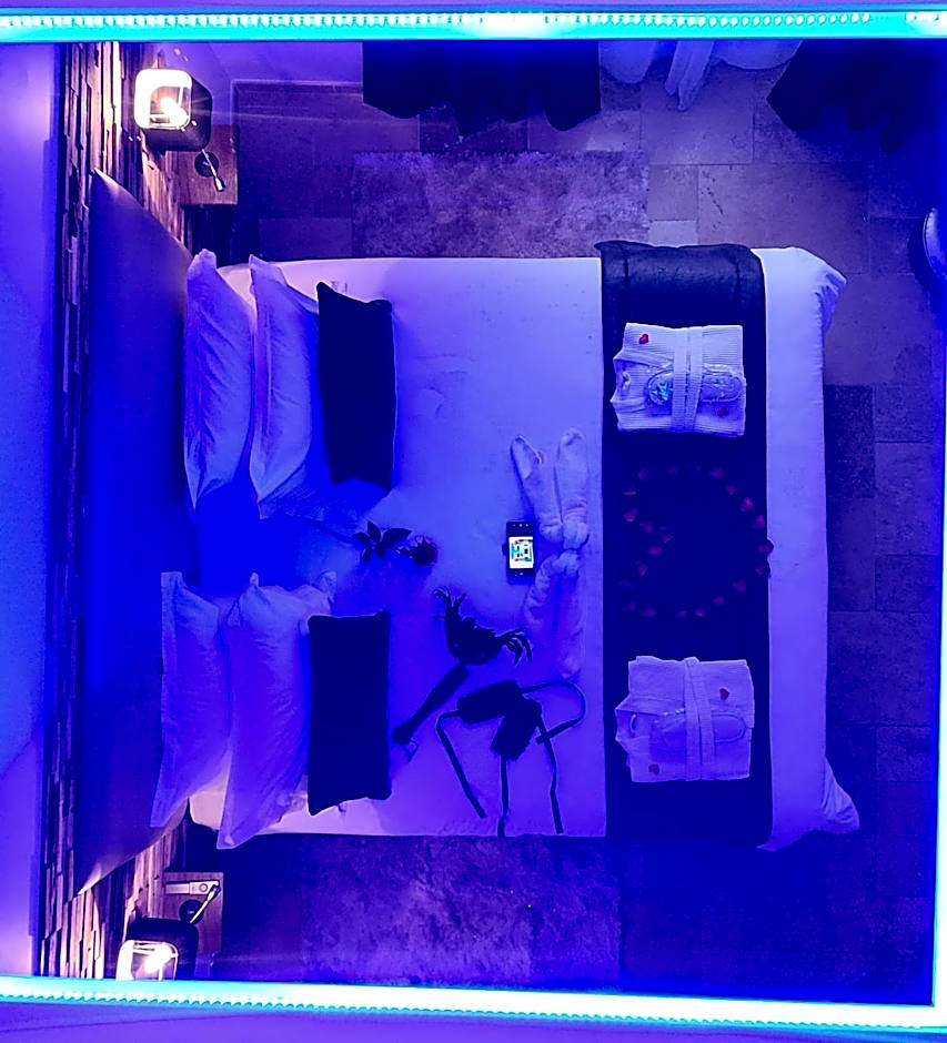 Loveroom La Garçonn'Hyères