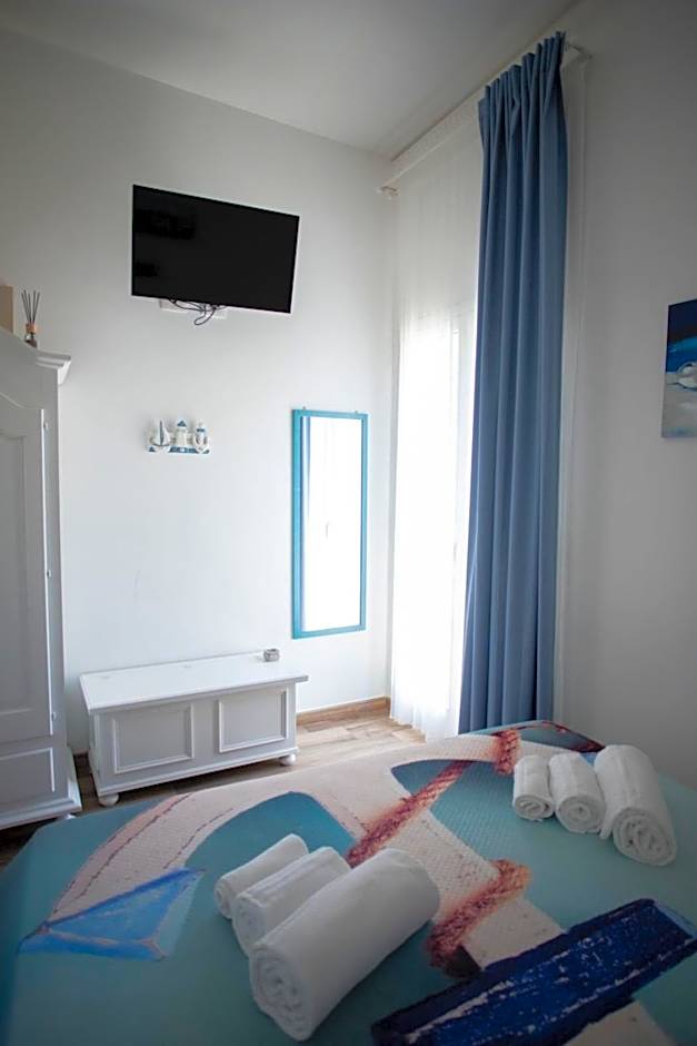Azzurro Mare Rooms