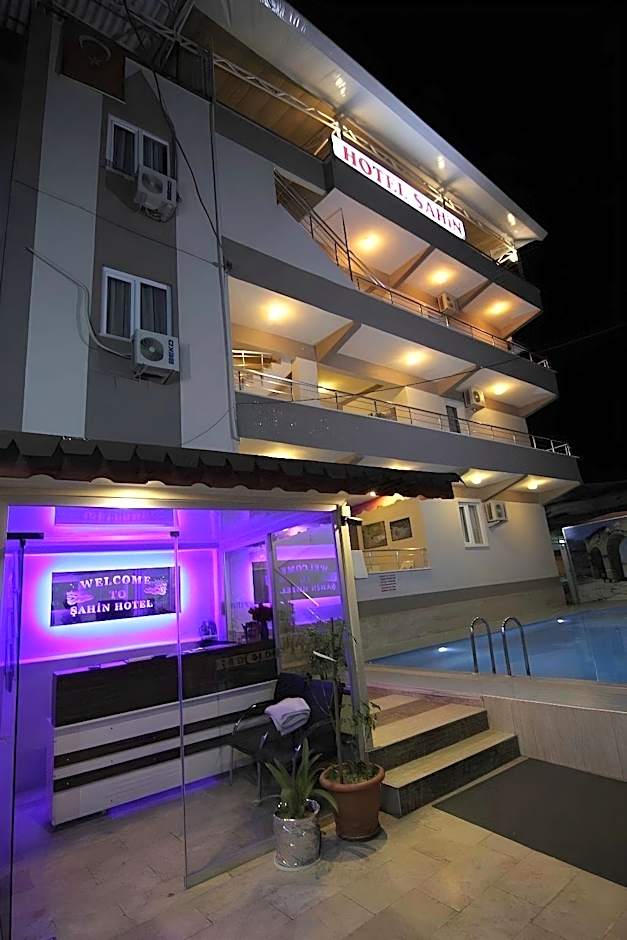 Hotel Sahin