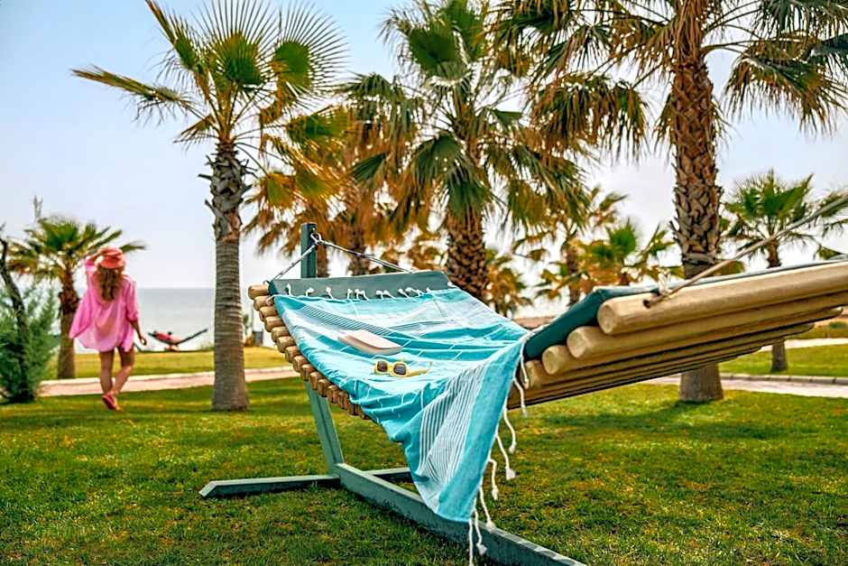 Tui Magic Life Jacaranda