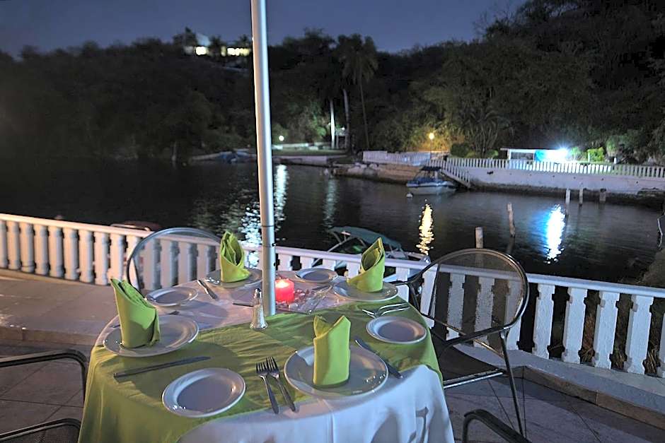 Villa Bejar Tequesquitengo