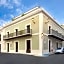 Decanter Hotel