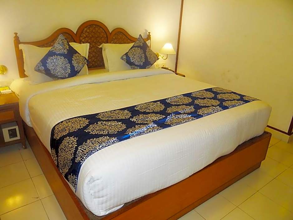 Gopika Regency Hotel