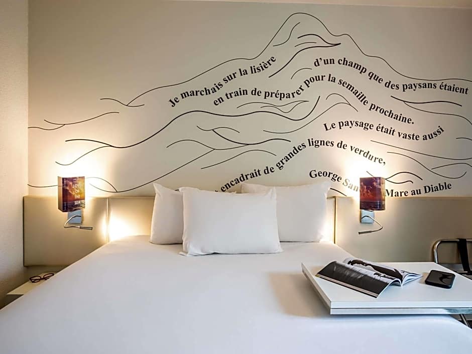 Ibis Styles Paris Tolbiac Bibliotheque