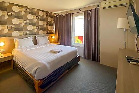 Grand Hills Hotel Near Ketapang Banyuwangi Mitra RedDoorz