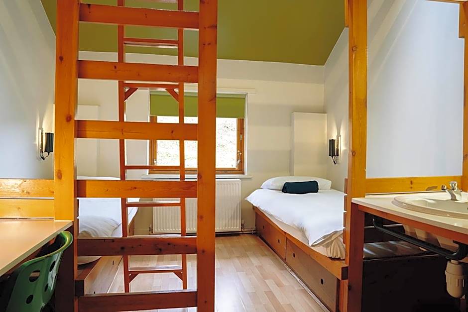 IOU Hebden Bridge Vegetarian Hostel