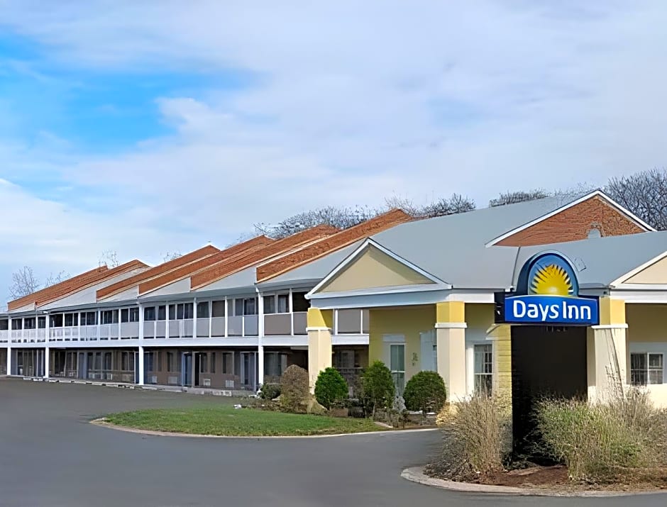 Days Inn by Wyndham KU Lawrence