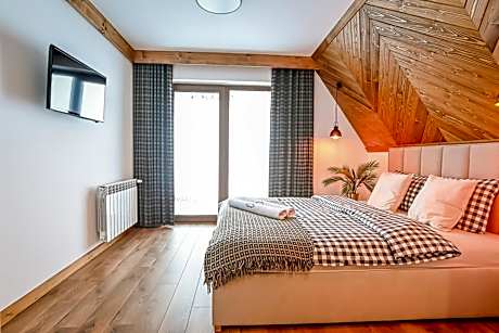 Deluxe One-Bedroom Apartment