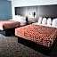 Chicago Club Inn & Suites